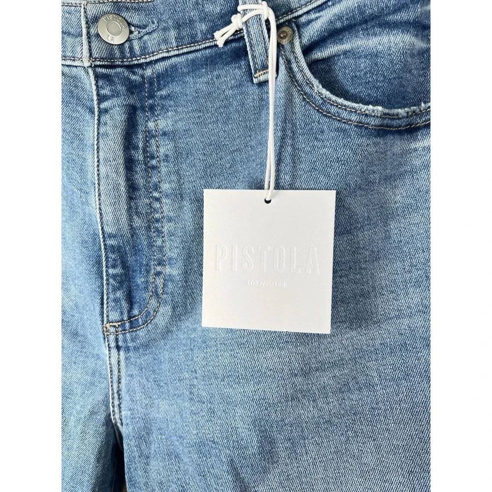 Sold‎ - Picture 3 of 11